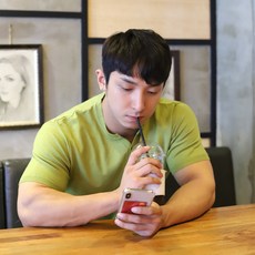 차이나 카라넥 머슬핏 니트 4coor 리뷰 후기