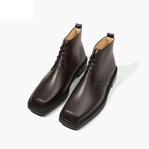 Firenze Atelier Vibram 橡膠鞋底方頭系列全粒面 chukka 靴子 8602