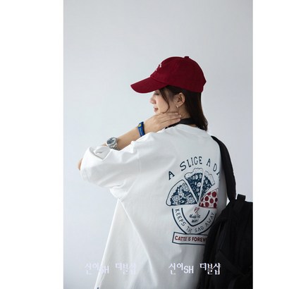 신이SH 더블샵 패션몰 AZAN 백사이드 피자캐릭터 프린팅 남여공용 박스반팔티셔츠 커플면티