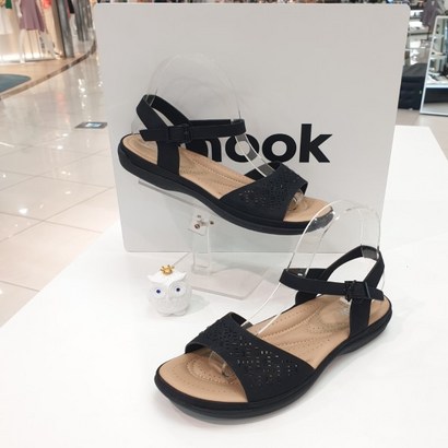 무크 여성 핫픽스 펀칭 캐주얼 샌들 516-022515ZA