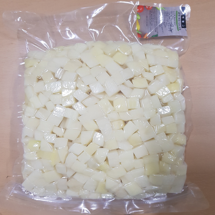 겟팜스 감자 국내산 깐감자 짜장 카레용 1kg 1팩 당일생산(냉동X)손질감자