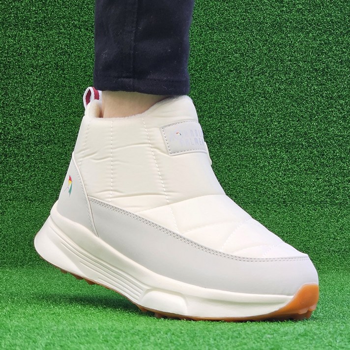 아놀드파마 발편한 여성 패딩 미끄럼방지 숏 앵클 털 가벼운 부츠 스파이크리스 골프화 연습용 방한 골프화