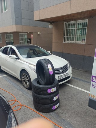 갤러리 이미지