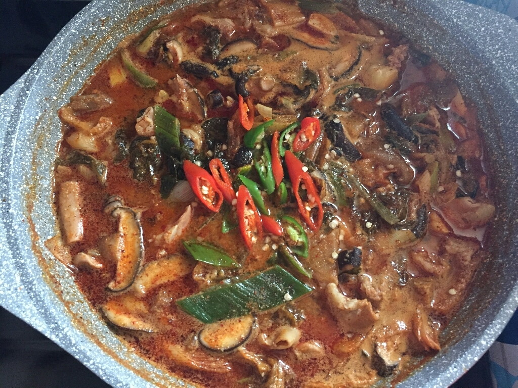 모아네 내장탕