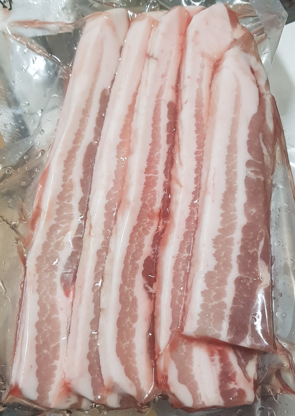 미트아울렛 신선 삼겹살 숯불용