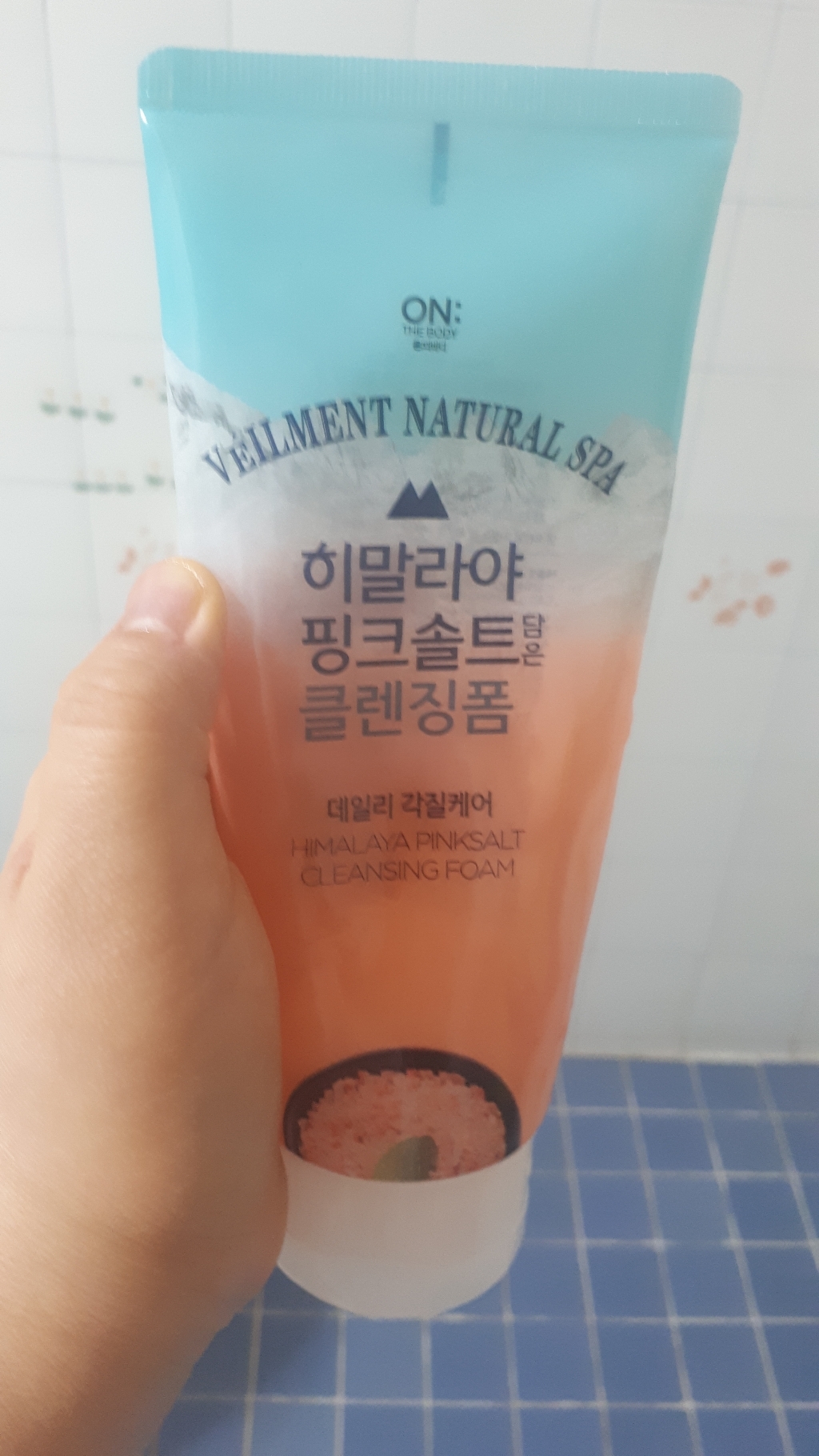 온더바디 벨먼 스파 히말라야 핑크솔트 담은 클렌징폼