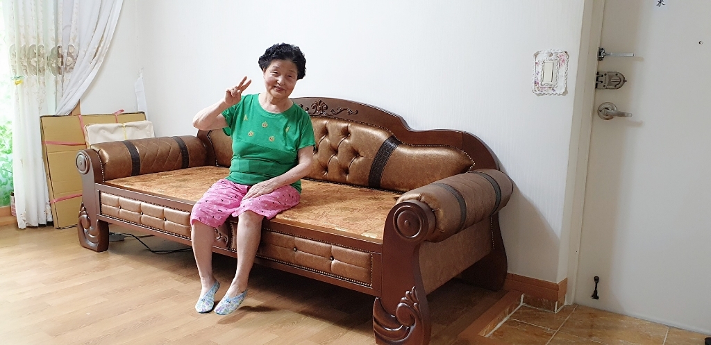 기능성침대 효원해품돌침대 1위업체 허리찜질용침대 1-1카우치 황토볼기능성원단 찜질소파 흙침대 기능성소파로 매일매일힐링하세요