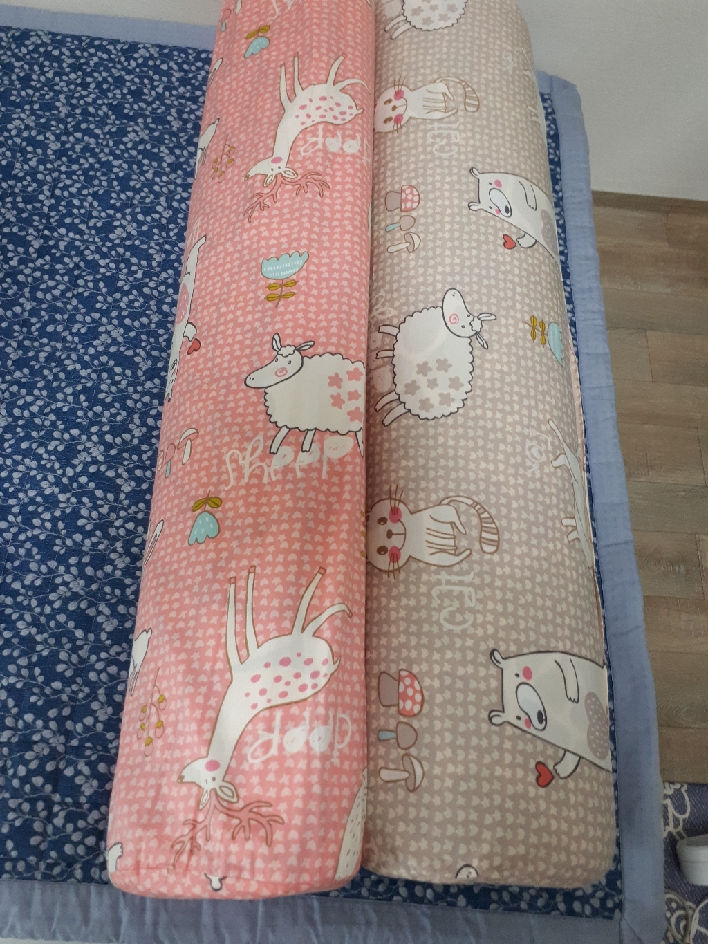 이코니하우스 해피니스 캔디 쿠션커버