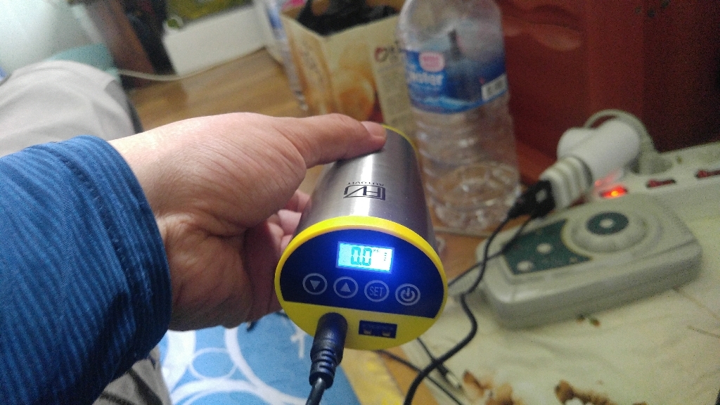 오토비트 텀블러S 무선 에어컴프레셔 충전용 에어콤프레셔 에어펌프 공식수입원 동영상