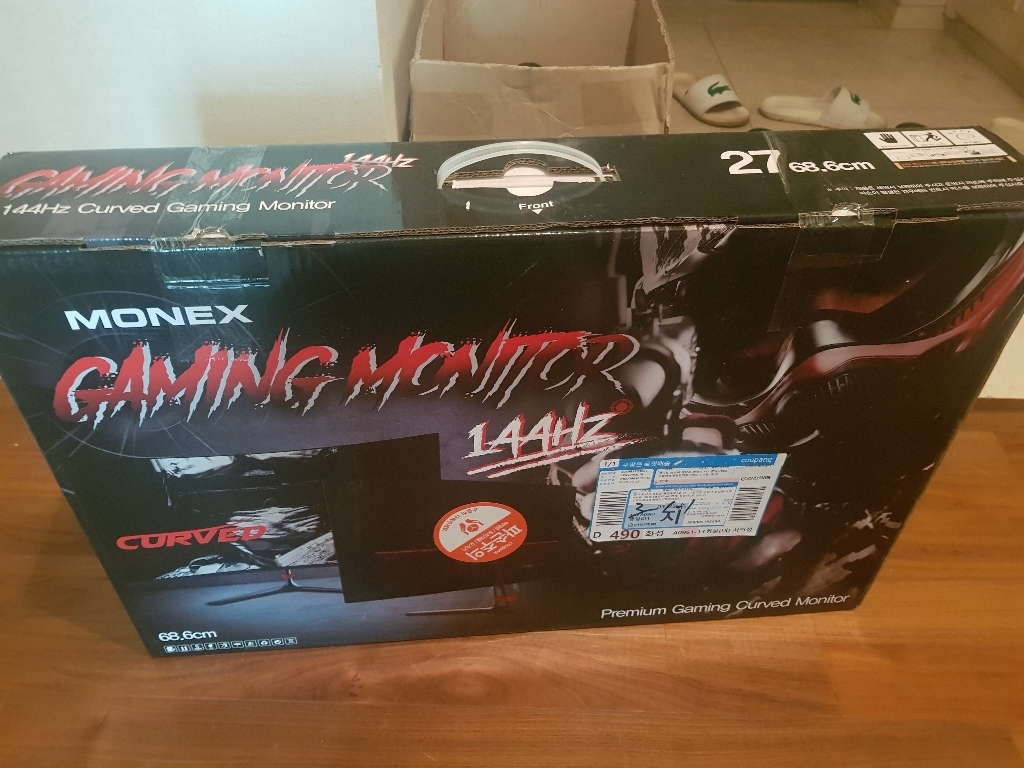 모넥스 68 QHD 144Hz 게이밍 커브드 모니터
