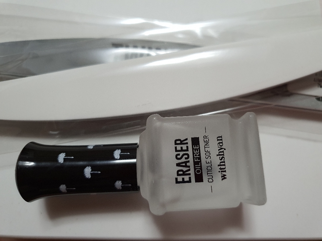 위드샨 이레이저 큐티클리무버 리뷰후기