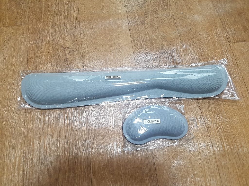 키보드 마우스패드 마우스손목받침대 마우스손목보 데스크매트 키보드손목받침대 팜레스트 리뷰 후기