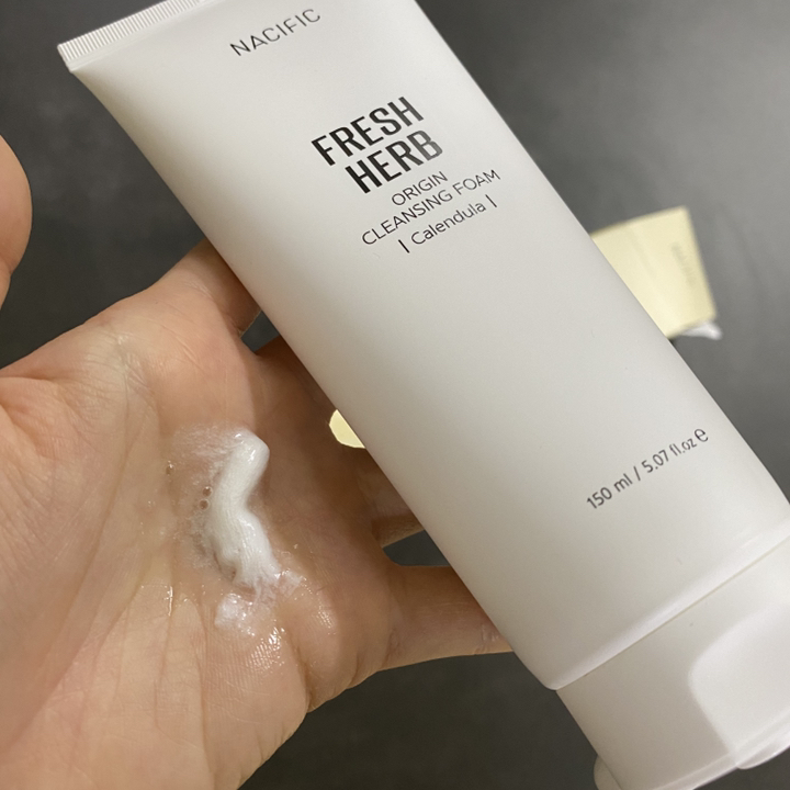 네시픽 프레쉬 허브 오리진 클렌징 폼