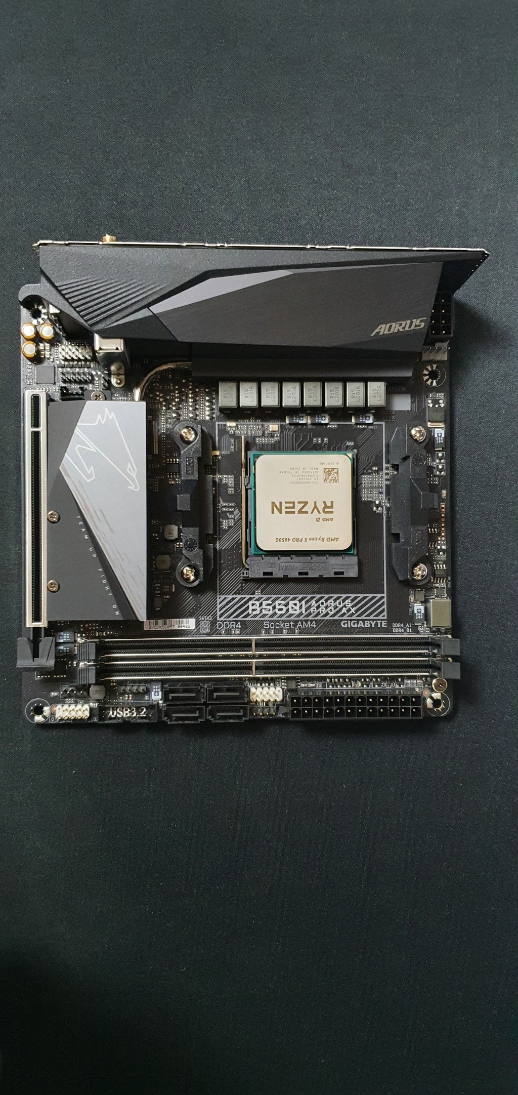GIGABYTE B550I AORUS PRO AX 리뷰후기