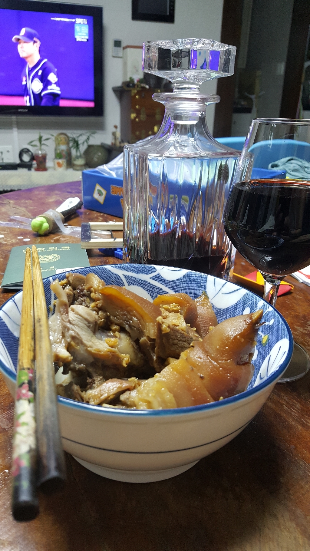 국내산 양념 돼지꼬리 찜 구이
