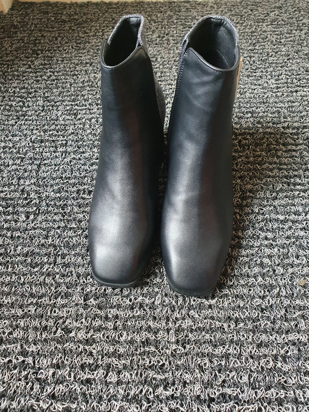 보가 하넬리 fw583 앵클부츠