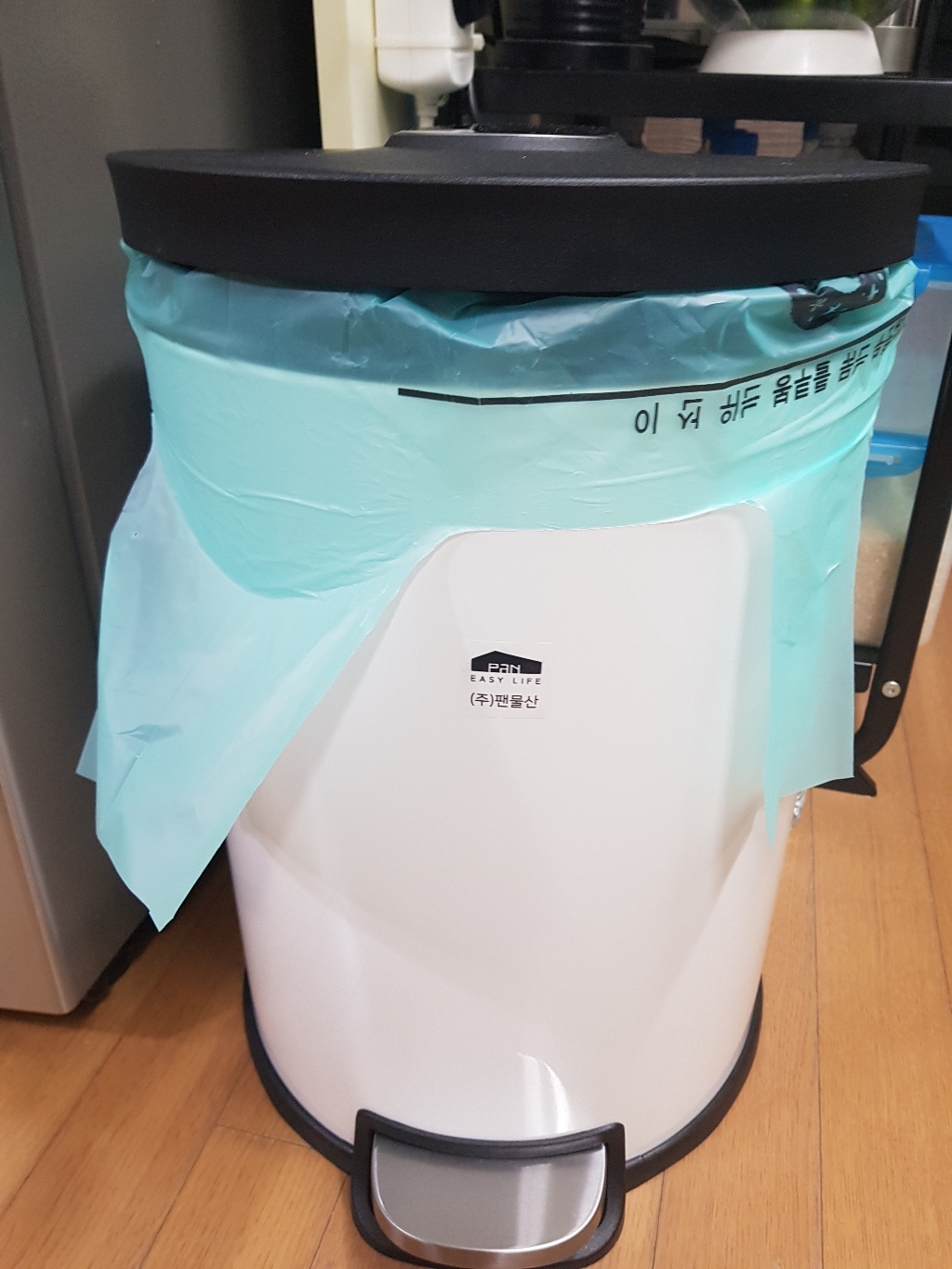 팬물산 보니타 페달 휴지통