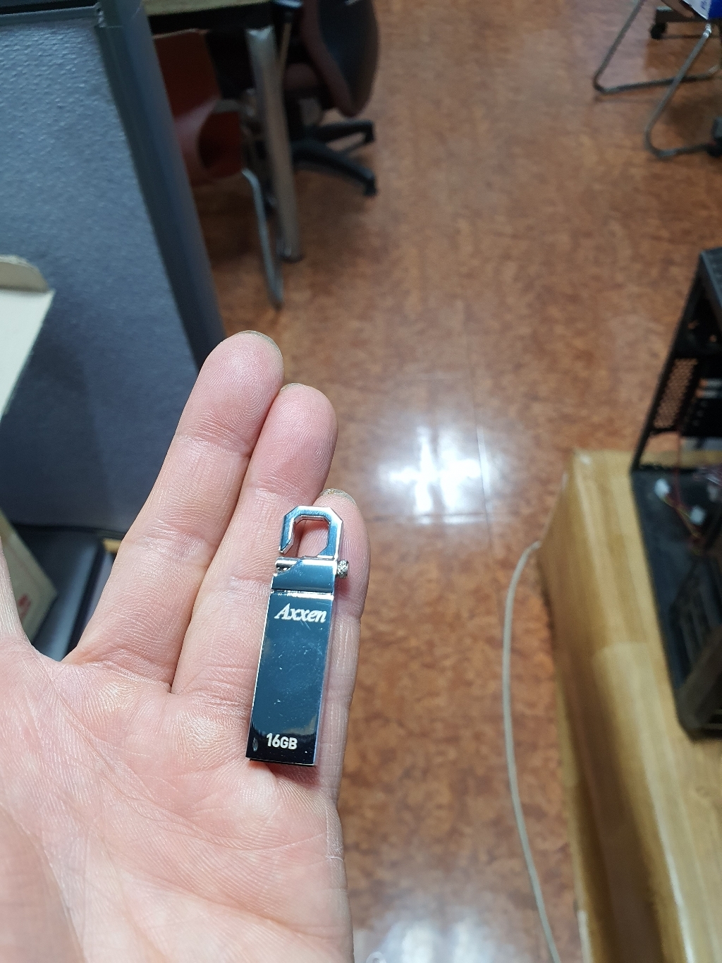 <라일레> 메탈 USB 메모리 소형 휴대형 프리미엄 메탈 열쇠고리형 생활방수 B