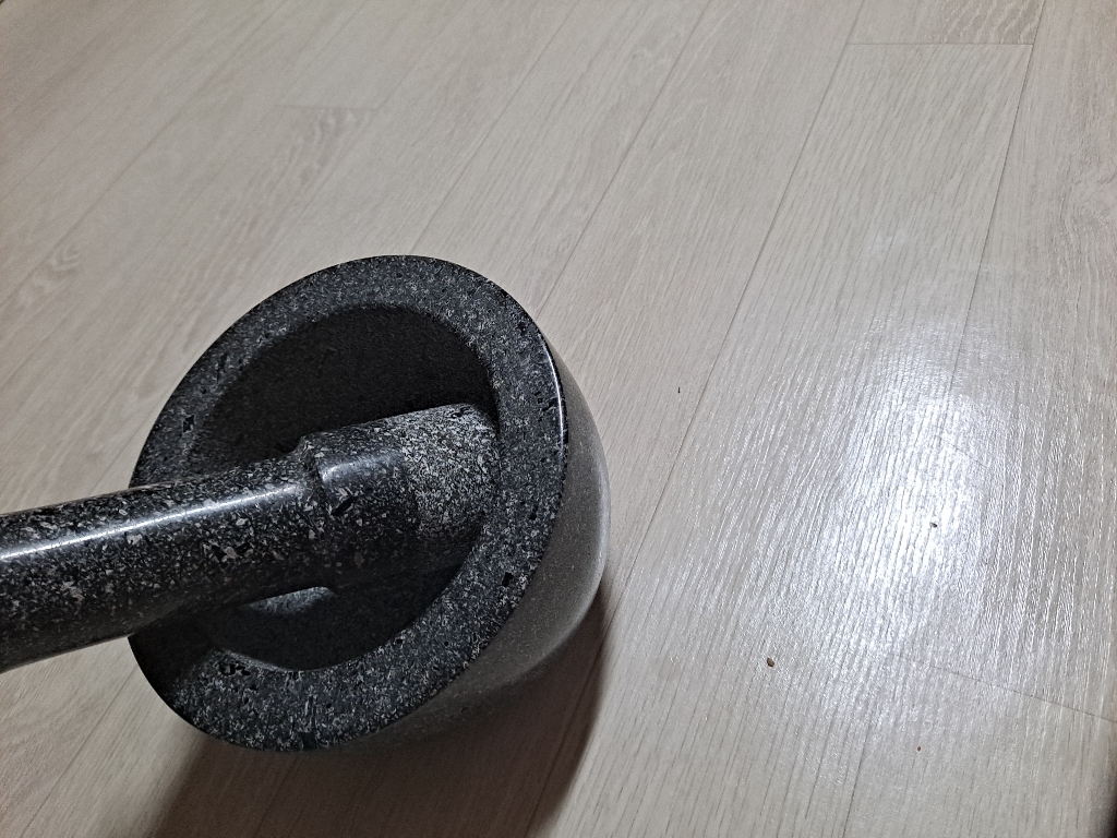 자연석 흑진주 빗금돌절구 리뷰후기
