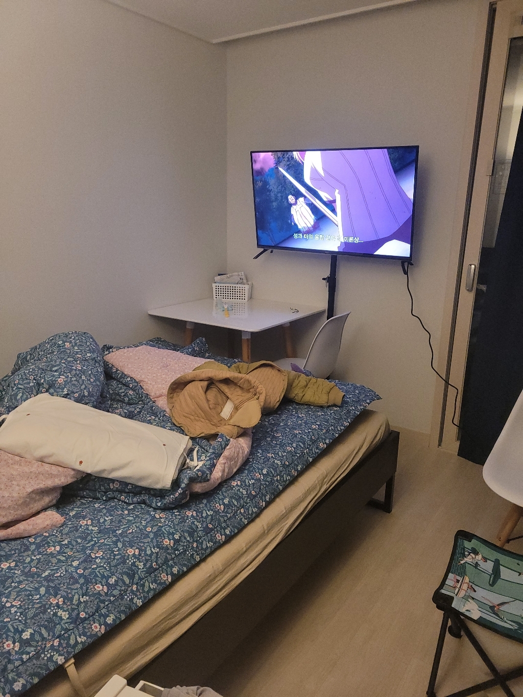 이고진 TV 거치대 모니터 스탠드 런닝머신 높이조절
