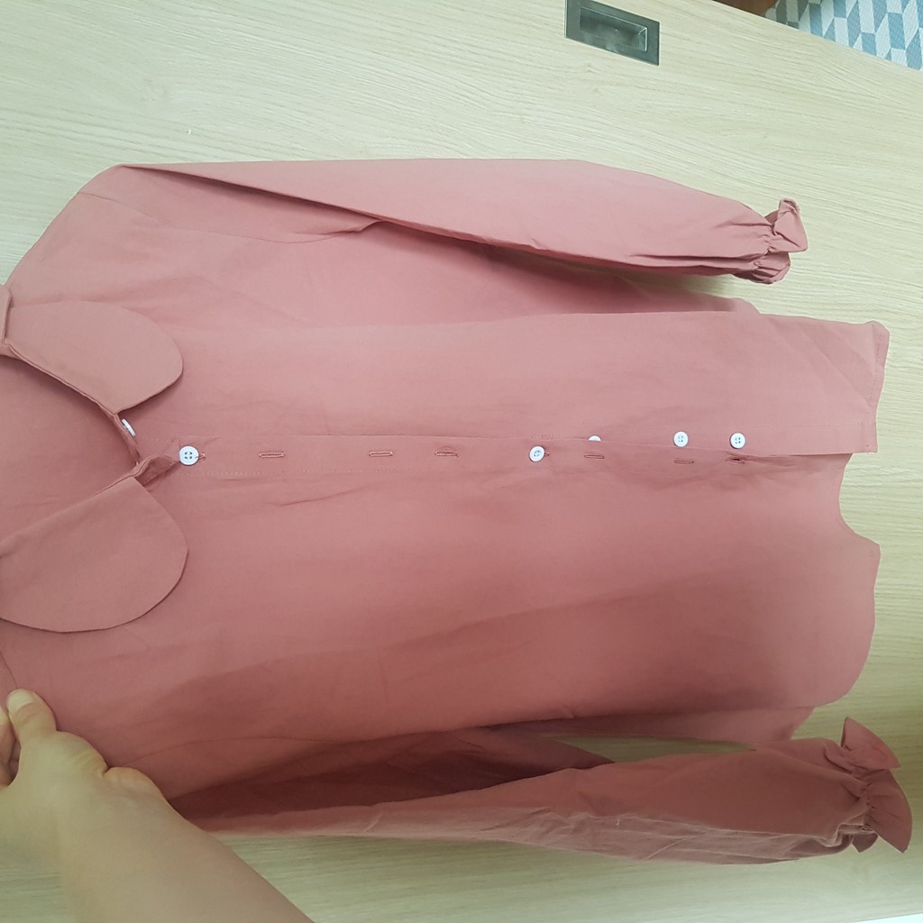빼빼 여성용 클로버 셔링 블라우스