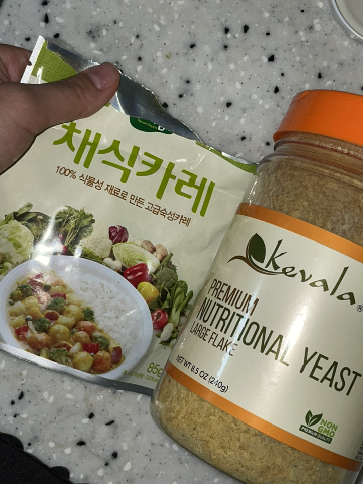 케발라 뉴트리셔널 이스트 라지 플레이크 글루텐 프리 비건 무설탕