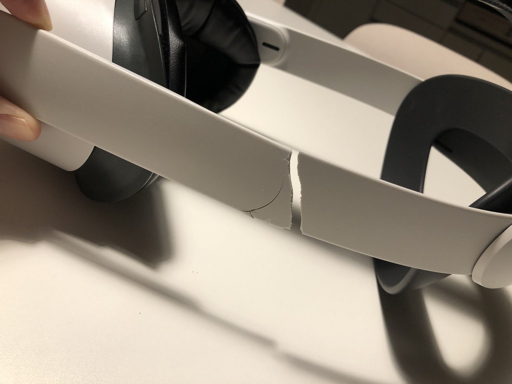 오큘러스 퀘스트2 올인원 VR 헤드셋