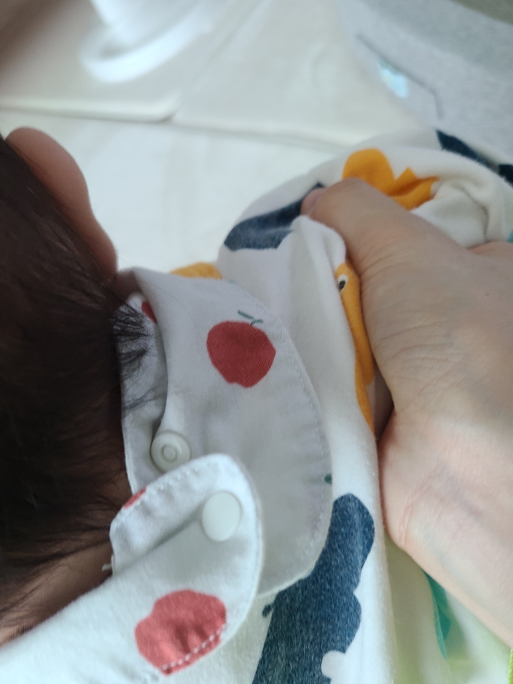 꿈두부 디자인 삼각 스카프빕 7종 리뷰후기