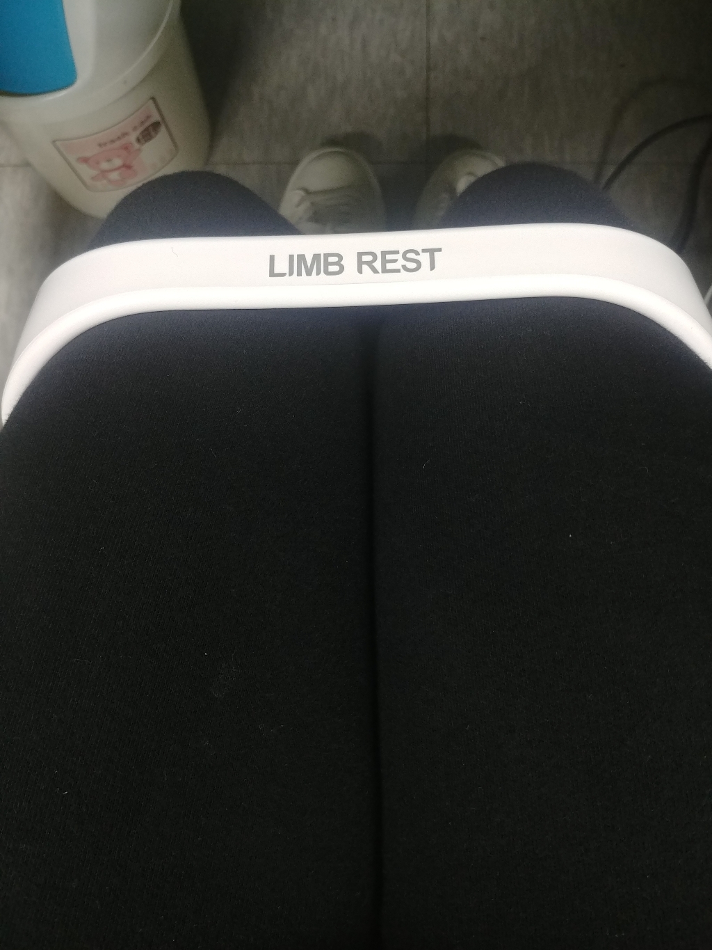 굿스텝 림레스트 골반틀어짐교정 앉는자세 바른자세 교정기 다리꼬기방지 다리모으기 사무실필수품