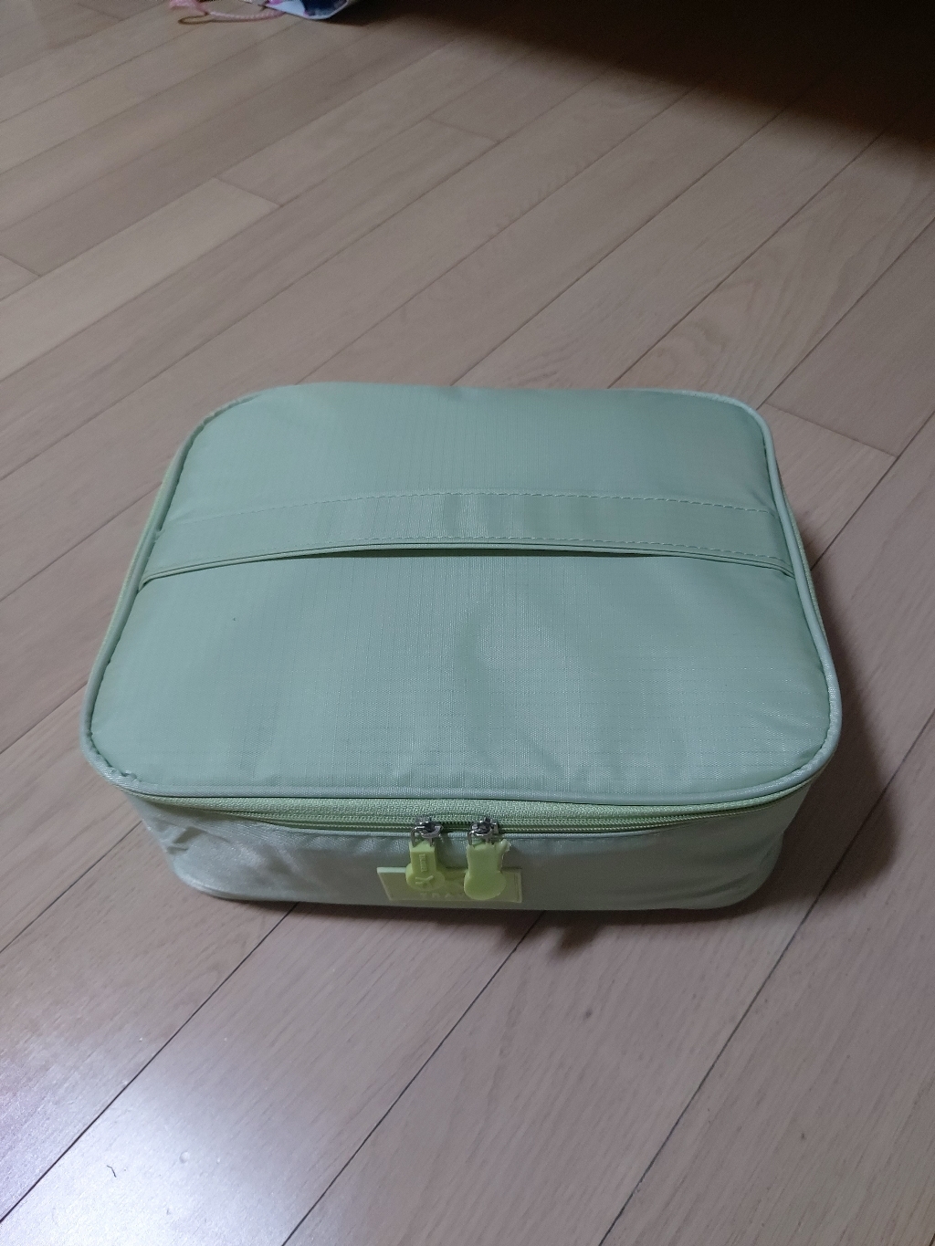 마켓감성 여행용 칸막이 화장품 파우치
