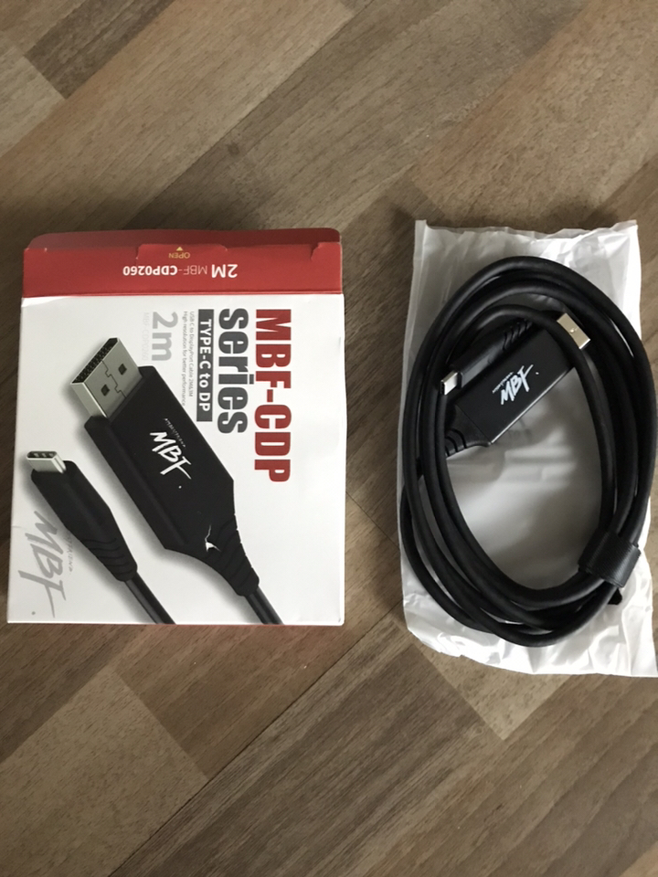 엠비에프 USB31 C to Disayort 케이블