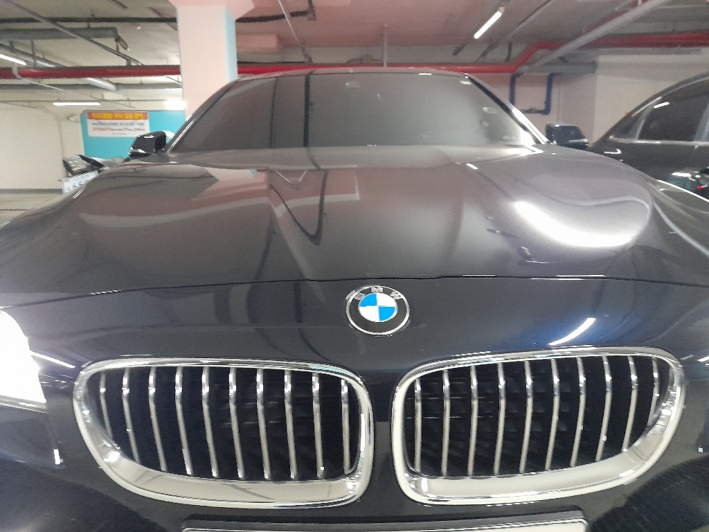 굿즈인홈 BMW F10 5시리즈 키드니그릴 유광블랙 리뷰후기