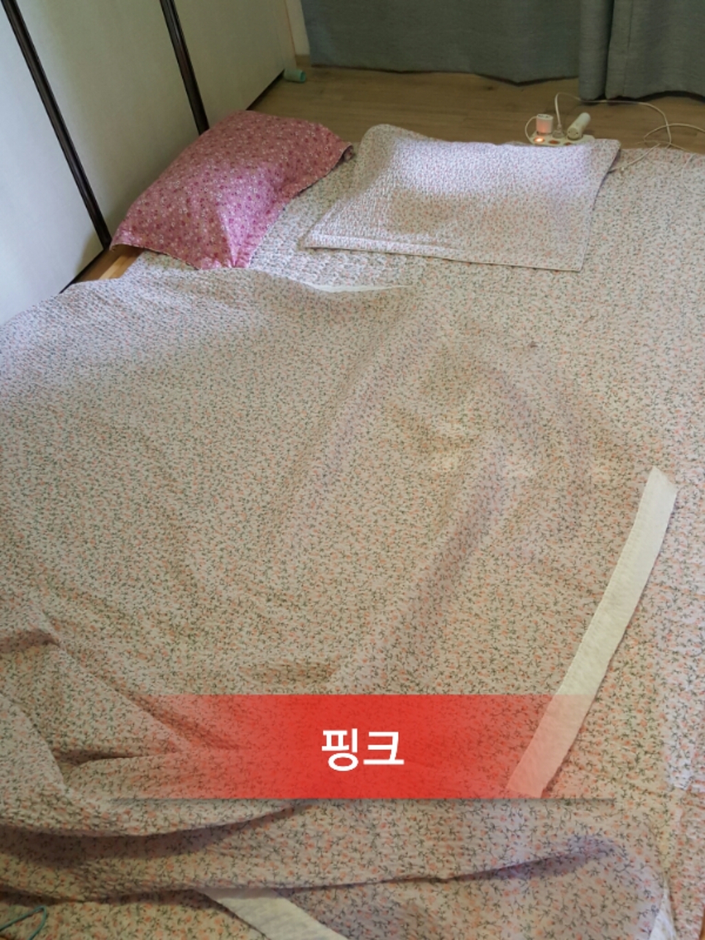 휴 시어서커 침대패드 겸 카페트 특대/퀸/슈퍼싱글