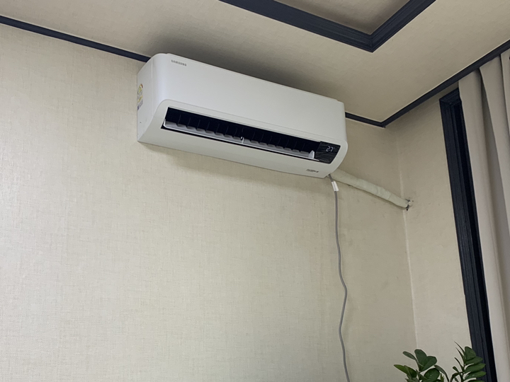 신제품 삼성 벽걸이에어컨 10평 인버터에어컨 실외기 포함 설치비별도 서울경기 설치