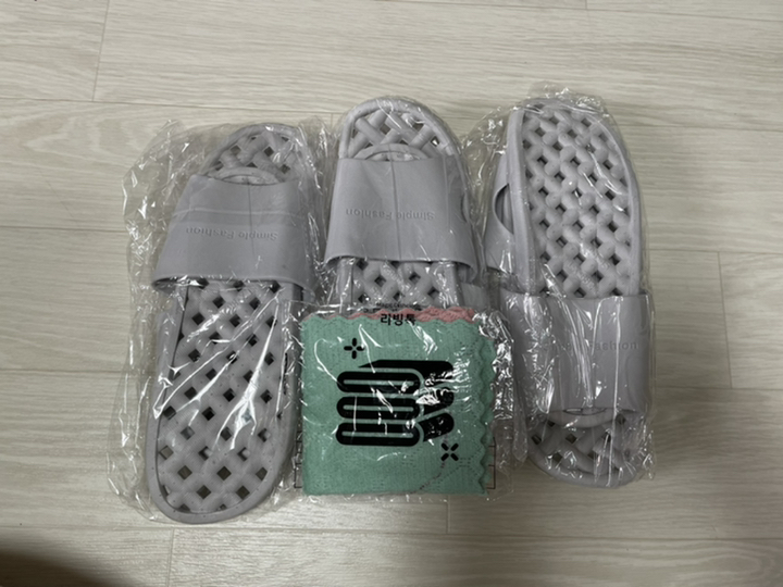 리빙톡 미끄럼방지 욕실화 화장실 욕실 슬리퍼 3개 매직행주 1P 리뷰후기