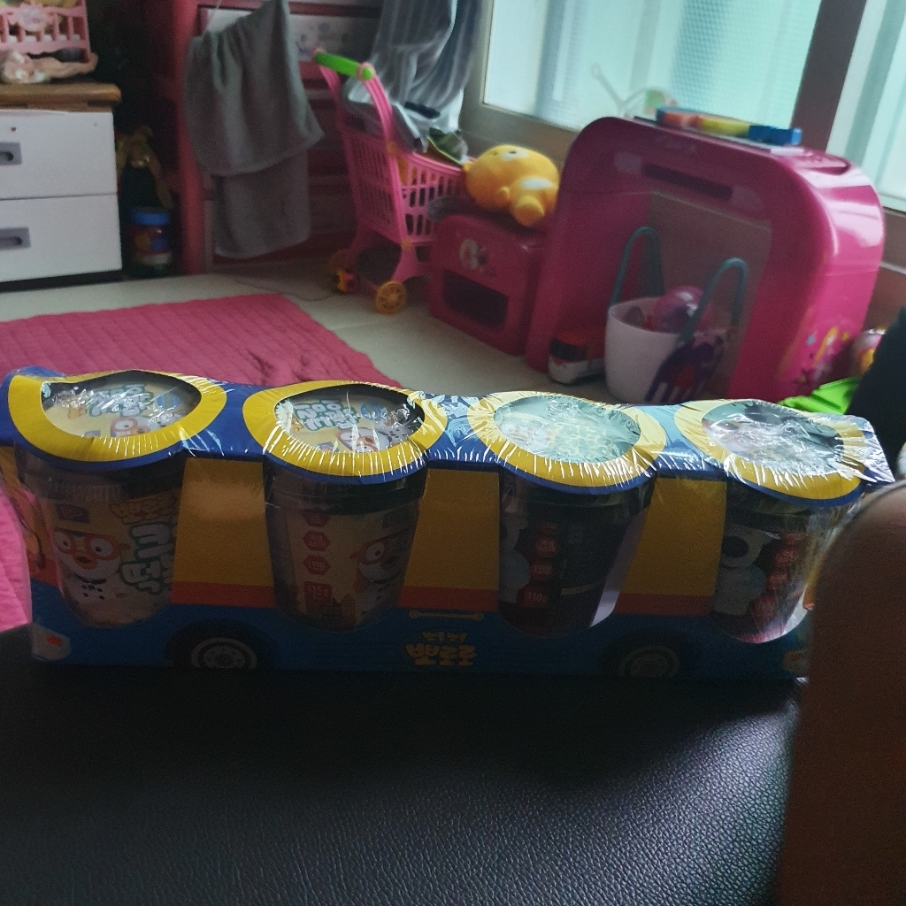 뽀로로 떡볶이 버스 크림맛 짜장맛