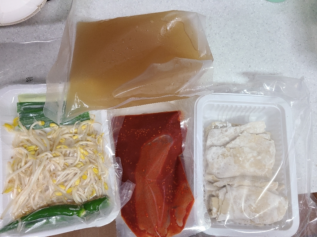 일산맛집 얼큰김치 수제비 홈파티 캠핑 밀키트 2인분