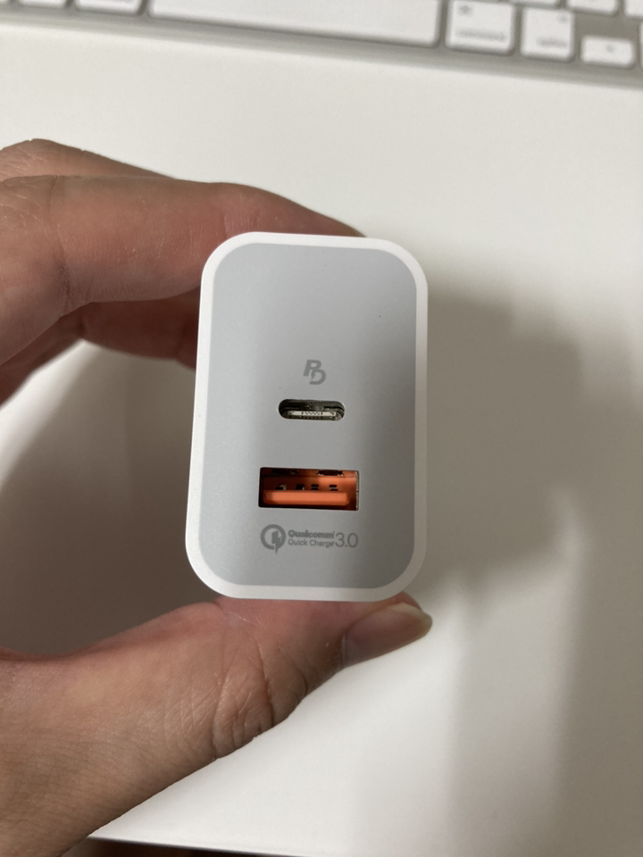 홈플래닛 PD30W 초고속C타입 고속USB-A 퀄컴인증 2포트 충전기 어댑터 리뷰후기