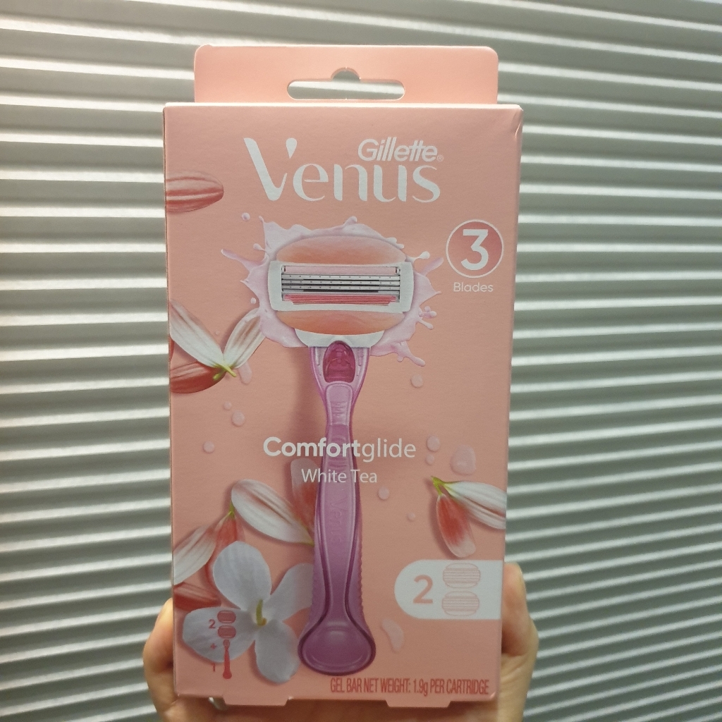 질레트 비너스 컴포트 글라이드 화이트티 여성용 면도기 면도날 2입
