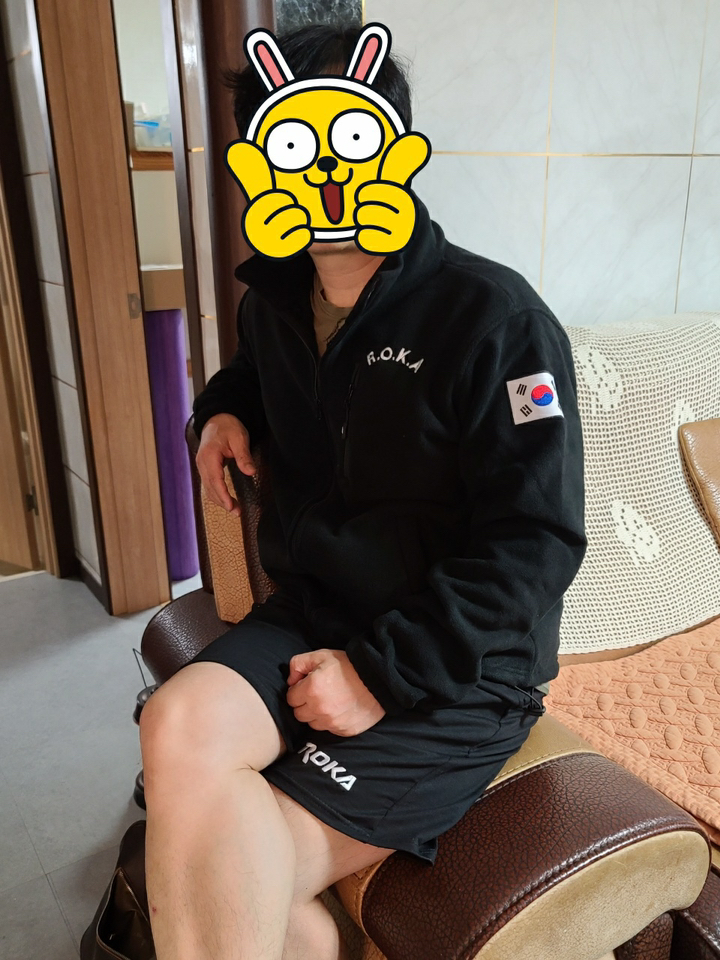 로카후리스 전체자수 혹한기 발열 밍크 왕기모 앞지퍼포켓 블랙&화이트 후리스자켓