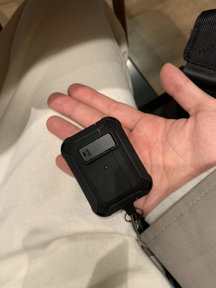 에어팟프로 락 케이스 Airods Pro Rock case 키링홀더 유무선충전 에어쿠션 LED충전표시 에어팟케이스 하드케이스 리뷰후기