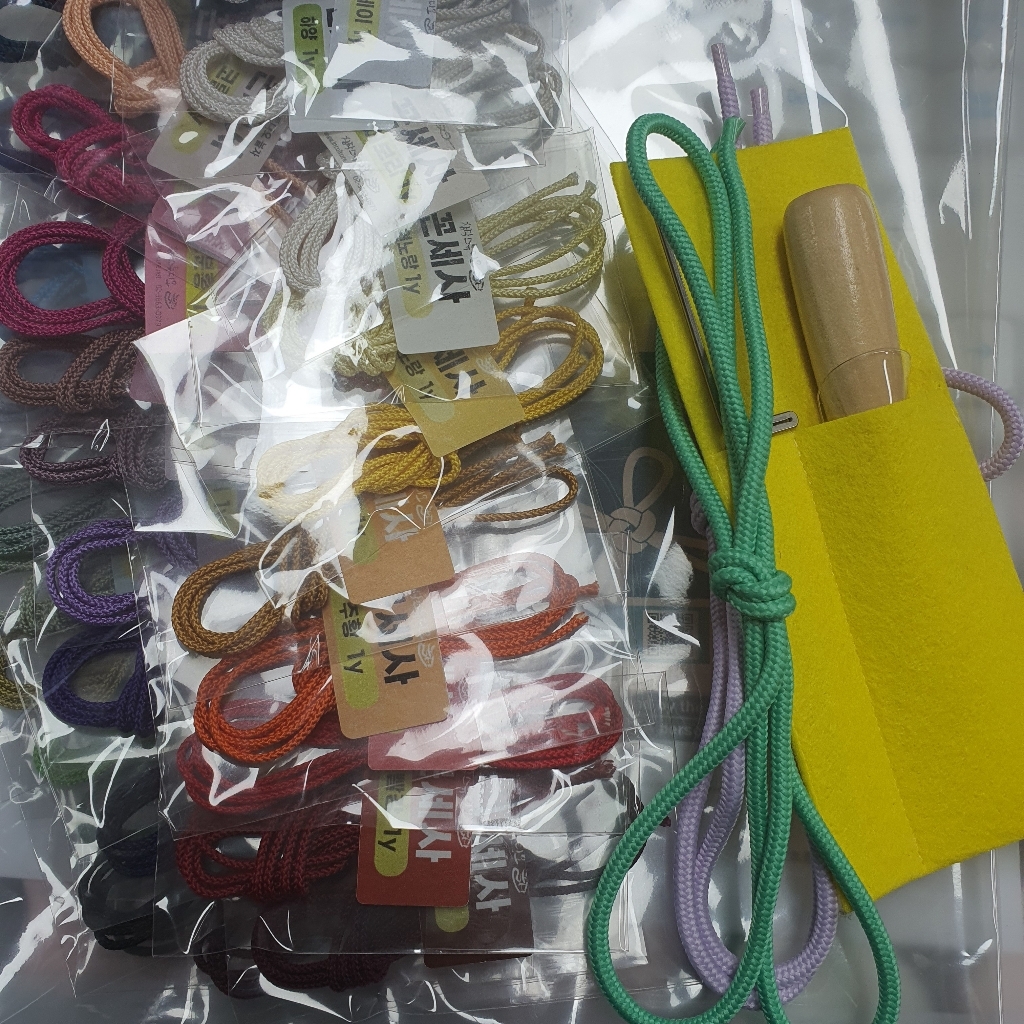 매듭공예 입문 초보자 KIT 매듭입문 매듭팔찌 전통매듭 팔찌만들기 잠자리매듭 초보 기초 교육봉사 문화센터 공예강사