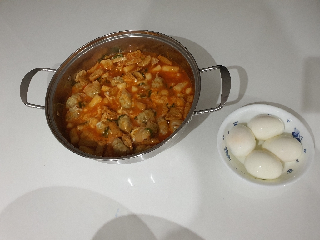 미미네 눈꽃치즈 국물떡볶이