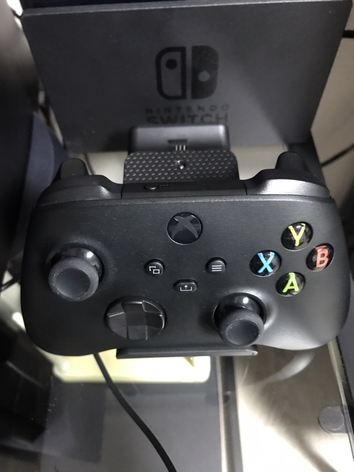 조이트론 XBOX 무선컨트러 시스템 듀얼 충전거치대 배터리2포함