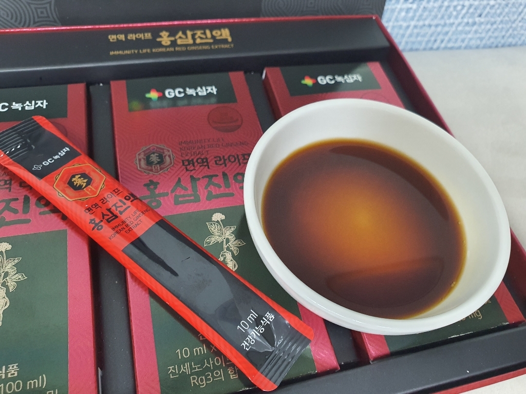 GC녹십자 면역 라이프 홍삼진액 건강기능식품 진세노사이드 12 1박스쇼핑백 리뷰후기