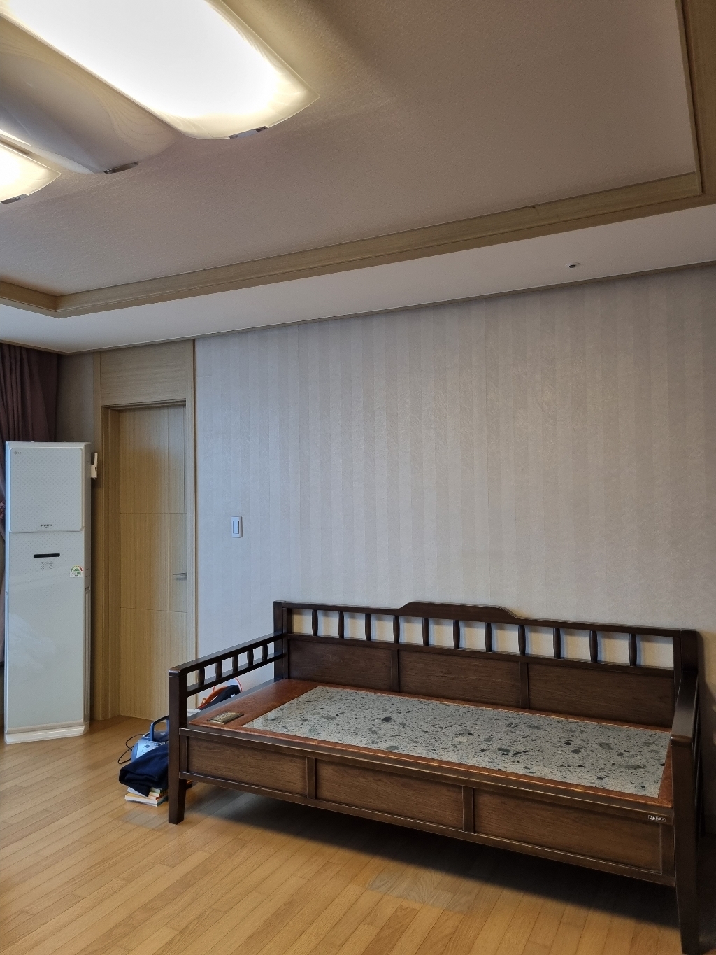 장수돌침대 장수돌침대 다하스 원목 소파 평상 4종 도전! 1322SC