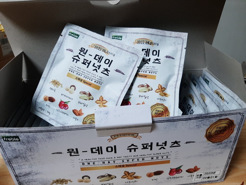 12월 찬스 매진신화의 원데이슈퍼넛츠 스페셜 하루견과 매일견과 마카다미아 브라질넛 프리미엄넛츠 견과선물세트
