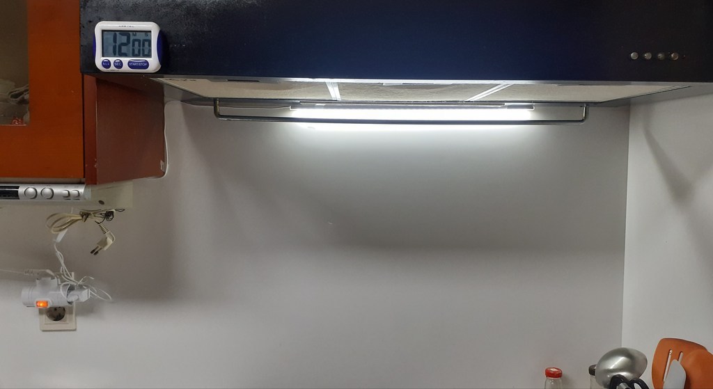 대한 단색 USB ED 바 4W