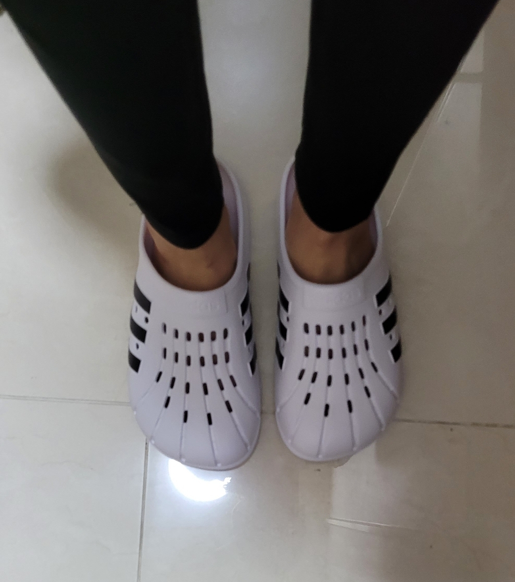 아디다스 아딜렛 크록 슬리퍼 샌들 클로그