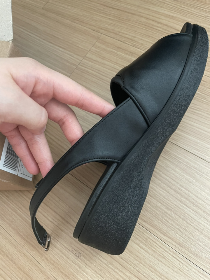너스케이 간사 플랫쿠션샌들검정 간화 푹신한샌들 흑색 실내화 근무화 유니화 유니폼 사무실샌들 블랙